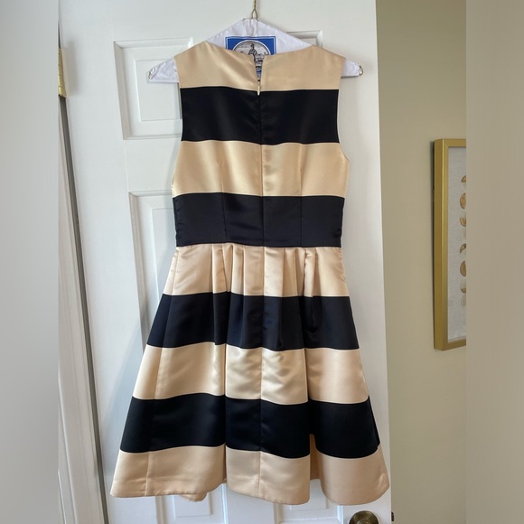 CeCe by Cynthia Steffe black and cream striped dress. Size 0, worn once - Picture 2 of 3